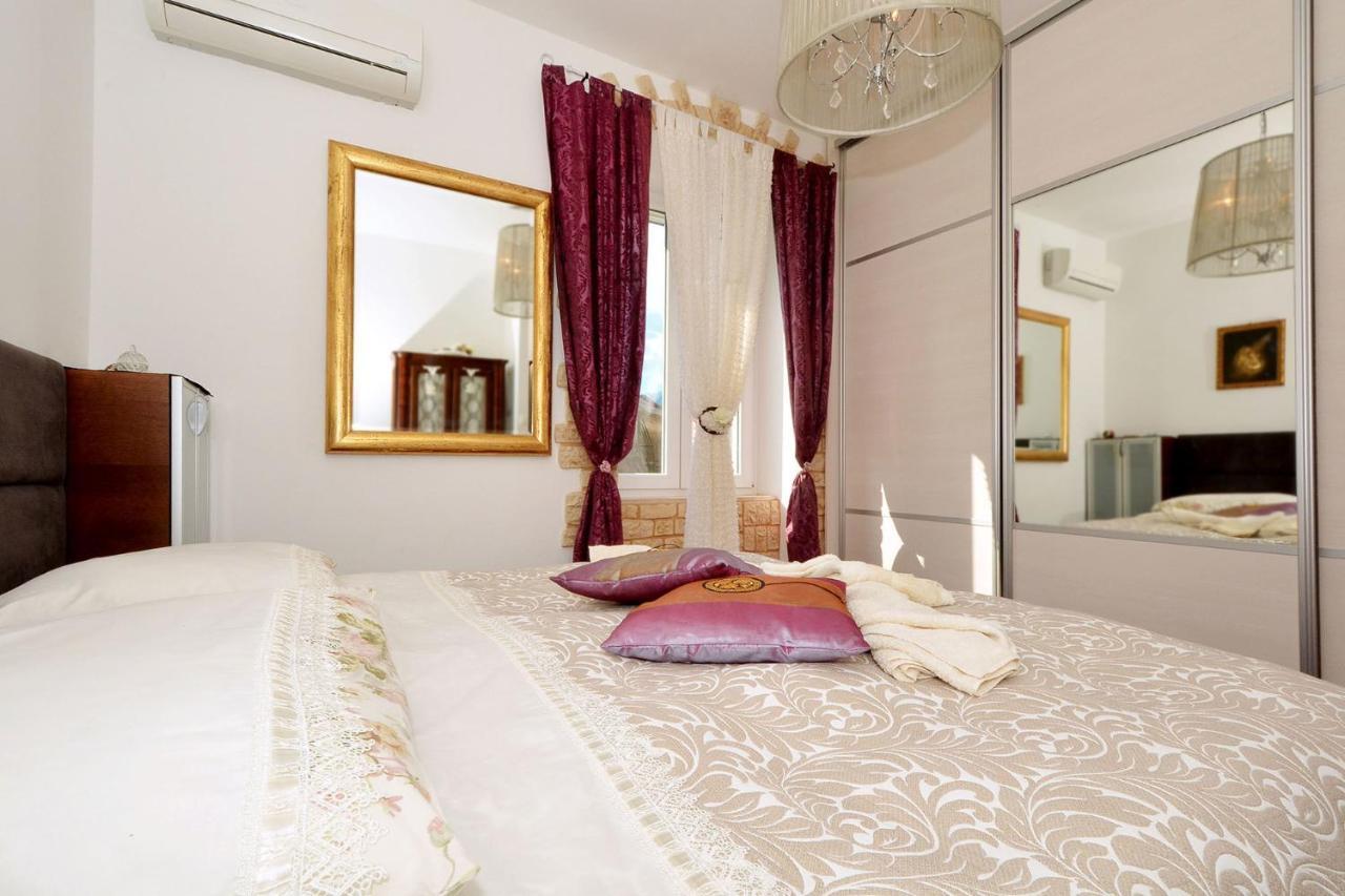 Apartment Villa Bepe Vranjic Exterior photo